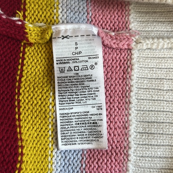 Sweater Bundle - Picture 3 of 6